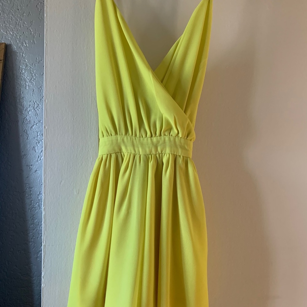 DAILYLOOK YELLOW ROMPER